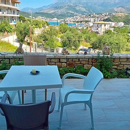 Artur Apartments Himare Exterior photo