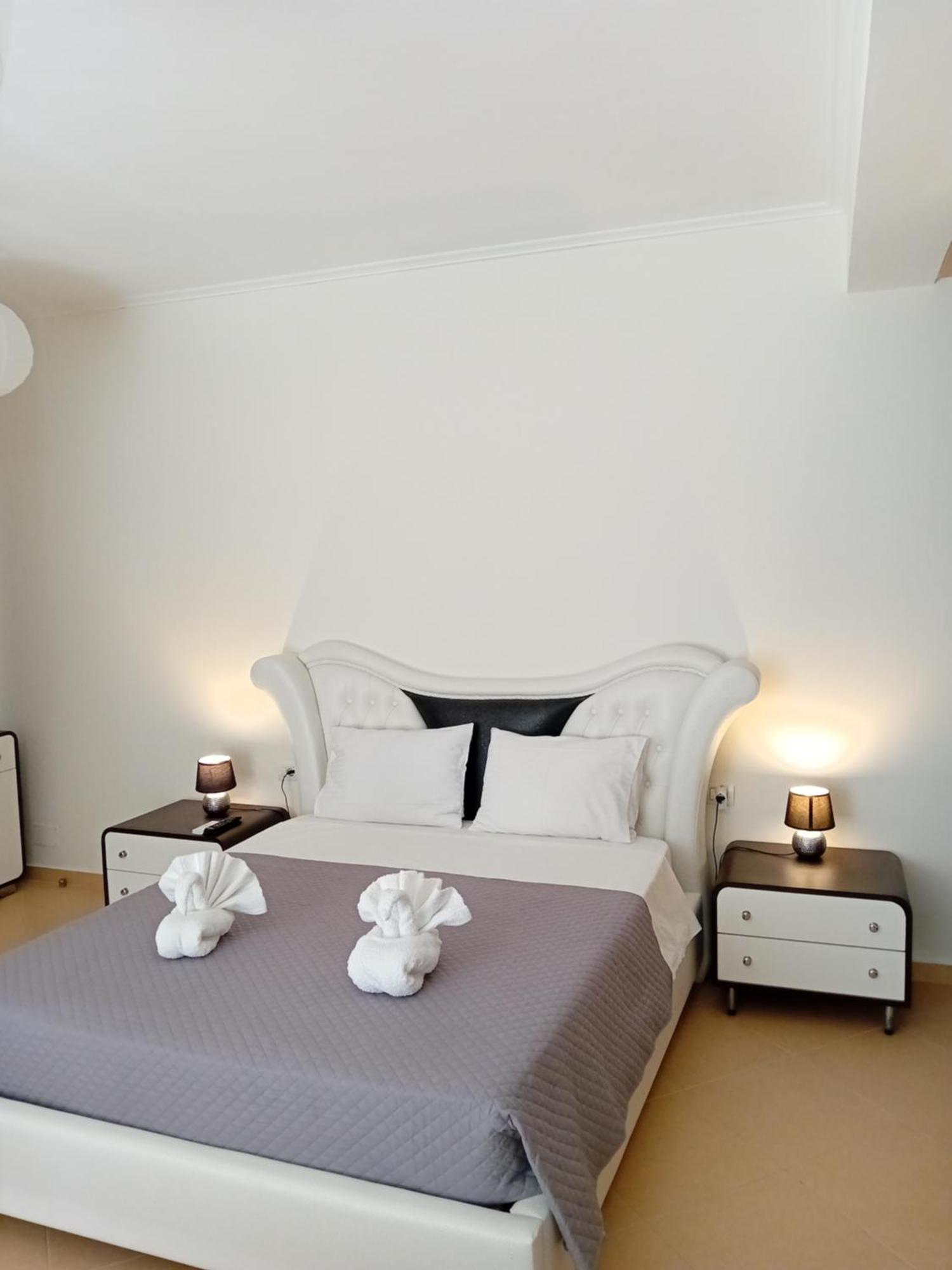 Artur Apartments Himare Room photo