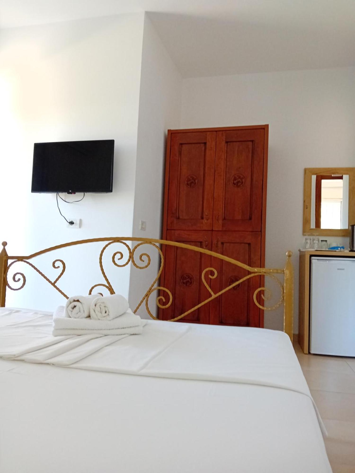 Artur Apartments Himare Room photo